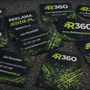 Wizytówka z logo zwiększa rozpoznawalność marki. Wizytówki z logo firmy – eleganckie karty biznesowe